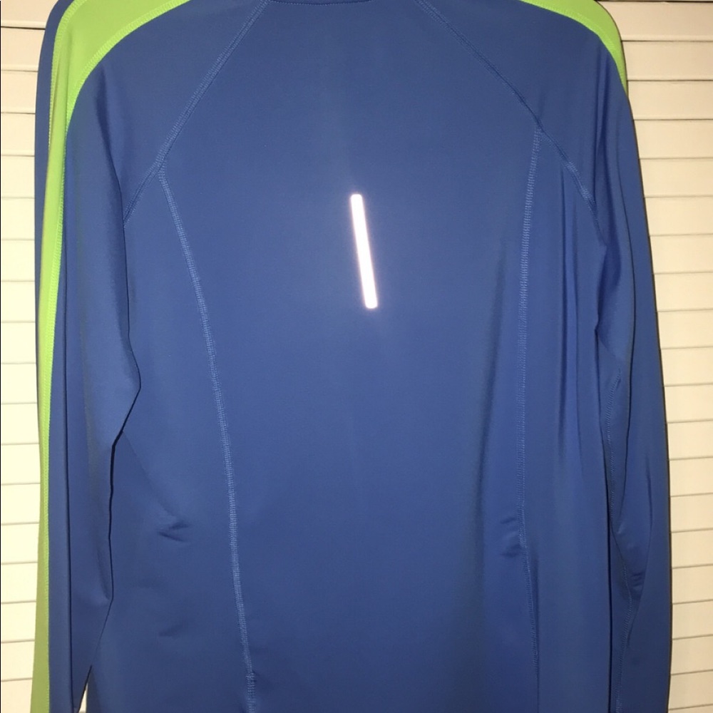 Nike Dri fit women’s pullover